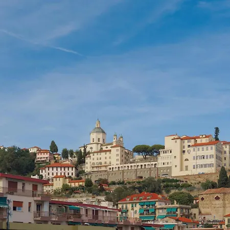 Like: In Centro E Con Garage! アパート *