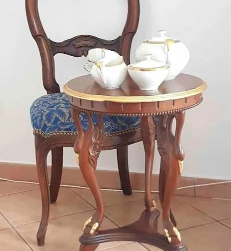 Like: In Centro E Con Garage!